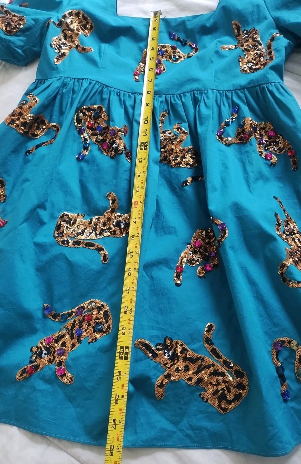 QUEEN OF SPARKLES ✨ Large Lined Cotton Teal Tiger Sequin Dress 🐅 (pockets!)