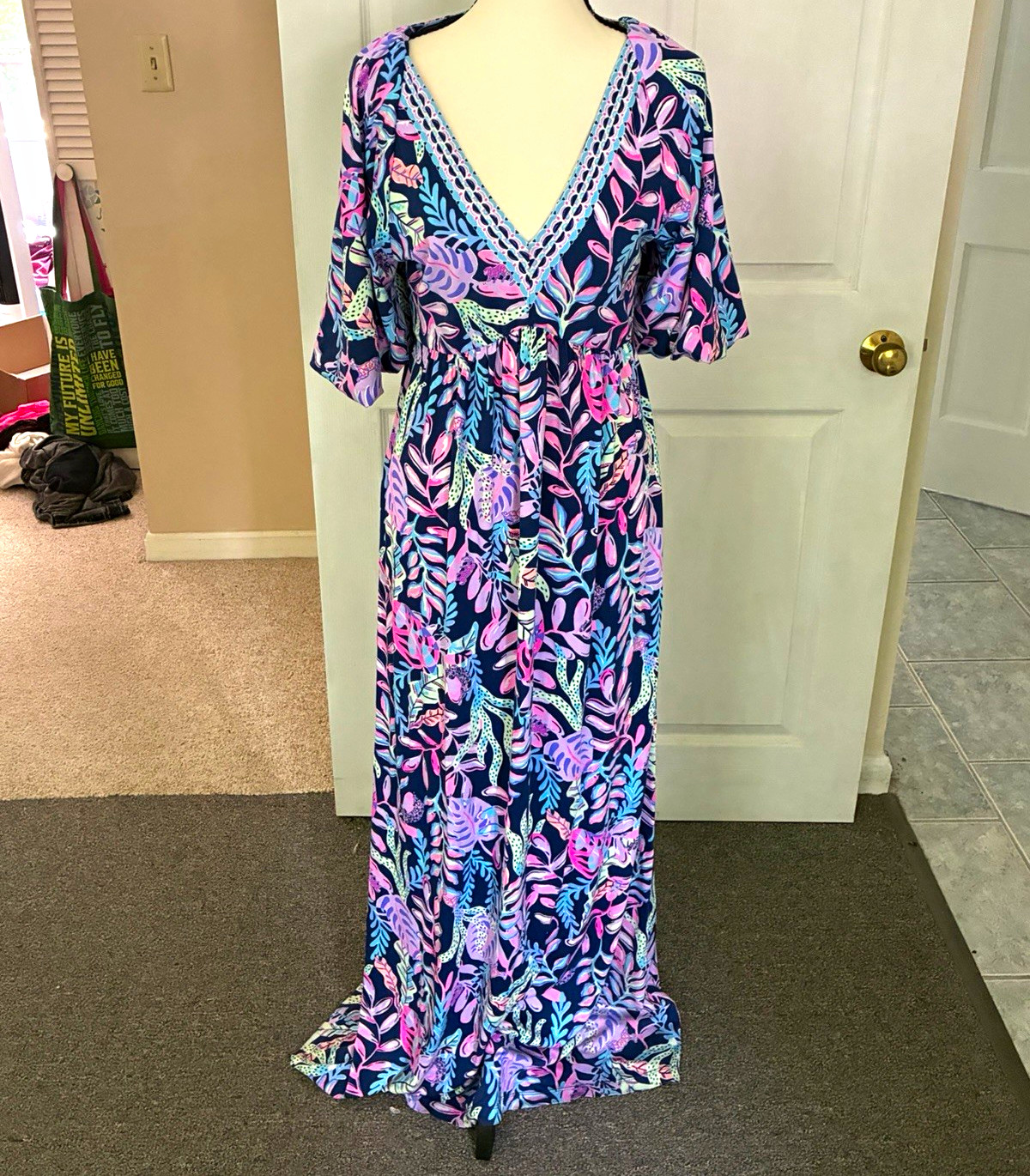 Lilly Pulitzer Manuela Maxi Dress Oyster Bay Navy Floral V-Neck Half Sleeve M