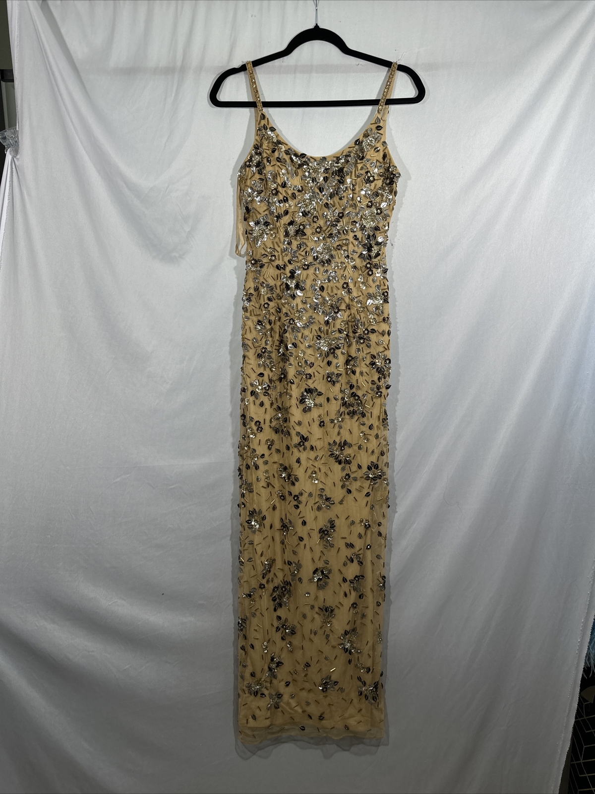 NWT $598 Mac Duggal [ 4 ] 5477 Floral Embellished Scoop Neck Gown Gold J1177