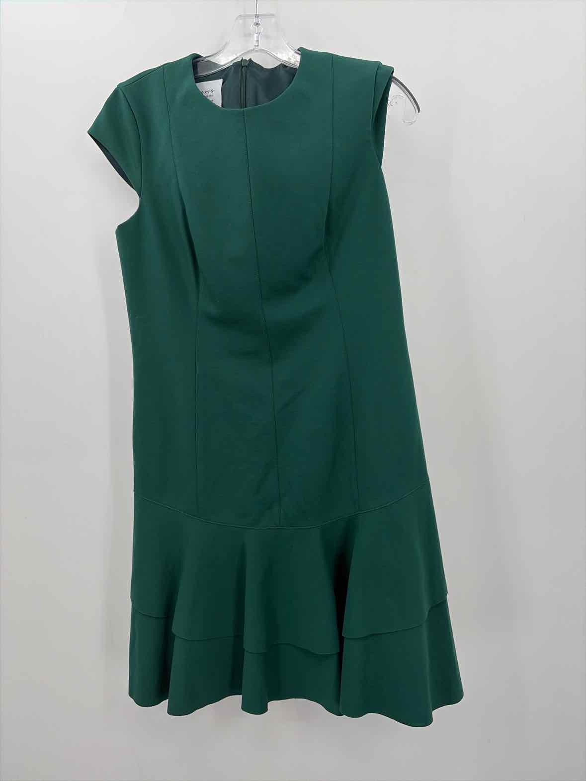 Pre-Owned Akris Punto Green Size 8 Knee Length Short Sleeve Dress