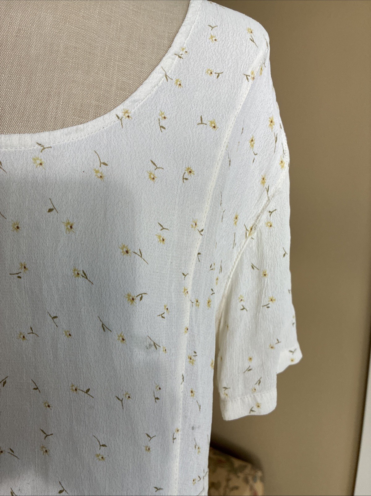 Sacred Threads Maxi Dress Boho Cottage 70s Hippie White Tiny Yellow Daisies