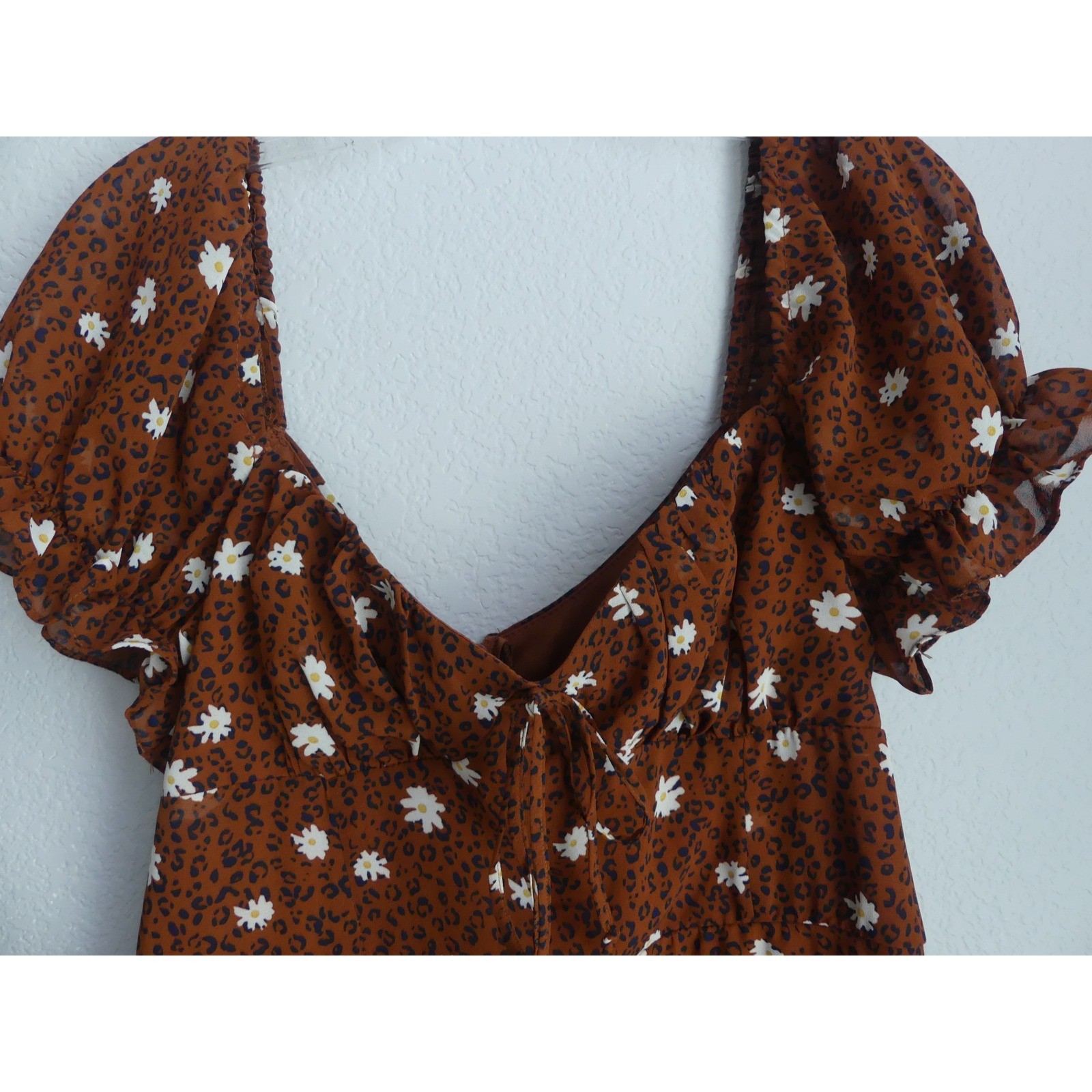 B. Smart Brown Leopard Daisy Print Mini Dress Size 13 NWT