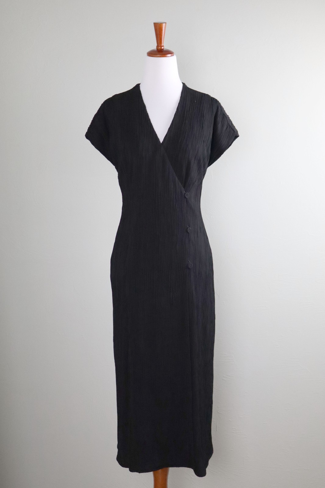 M.M. LAFLEUR New York City $229 Crinkle Crepe Midi Lined Wrap Dress Size 8