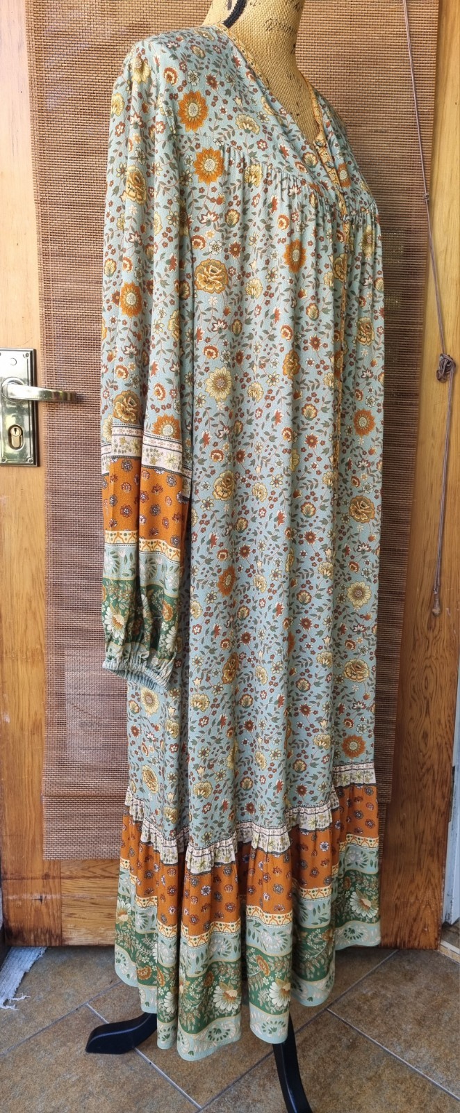 🦋Spell And The Gypsy L Lady Untamed Button Thru Gown With Tie EXC