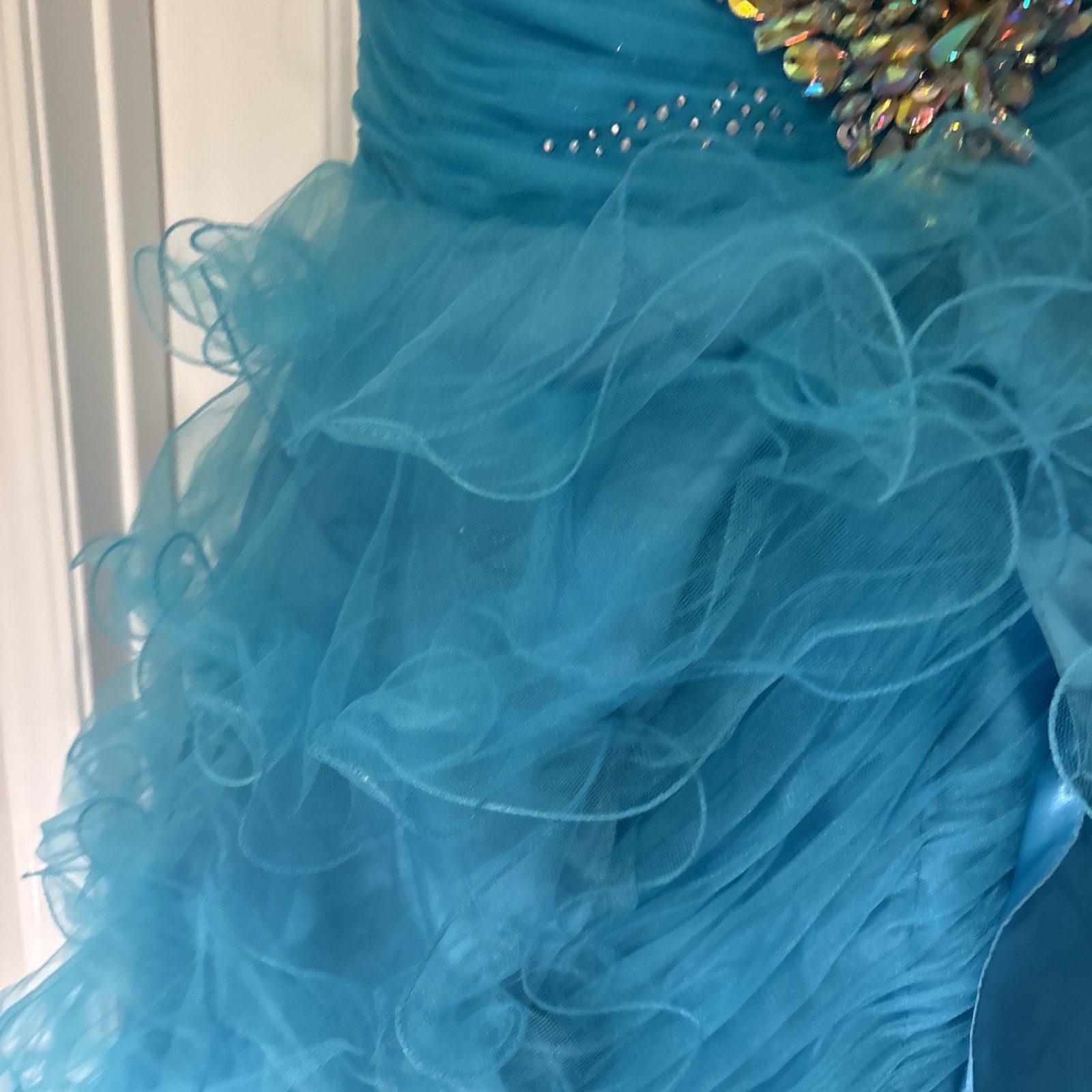 Cassandra Stone For Mac Dougal Size 10 WOW! Peacock Blue Ruffles Ruffles High&Lo