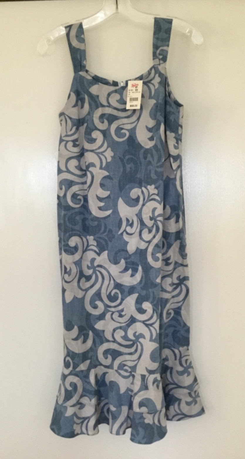 NWT Reyn Spooner Women’s XS Muumuu Blue Reverse Print Classic Woven 100% Cotton