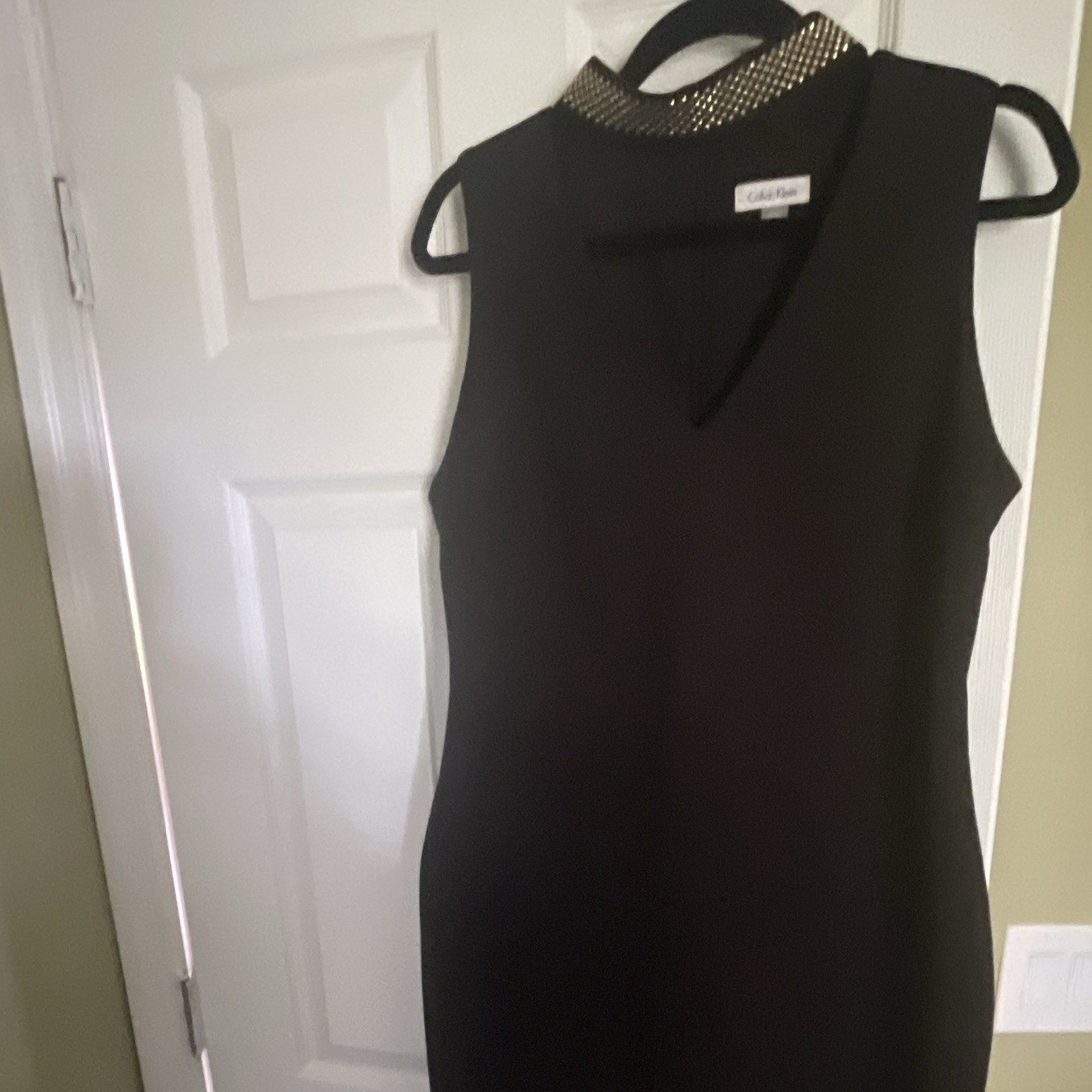 Calvin Klein Black Pencil Knee-Length V-Neck Sleeveless Beaded Dress 14