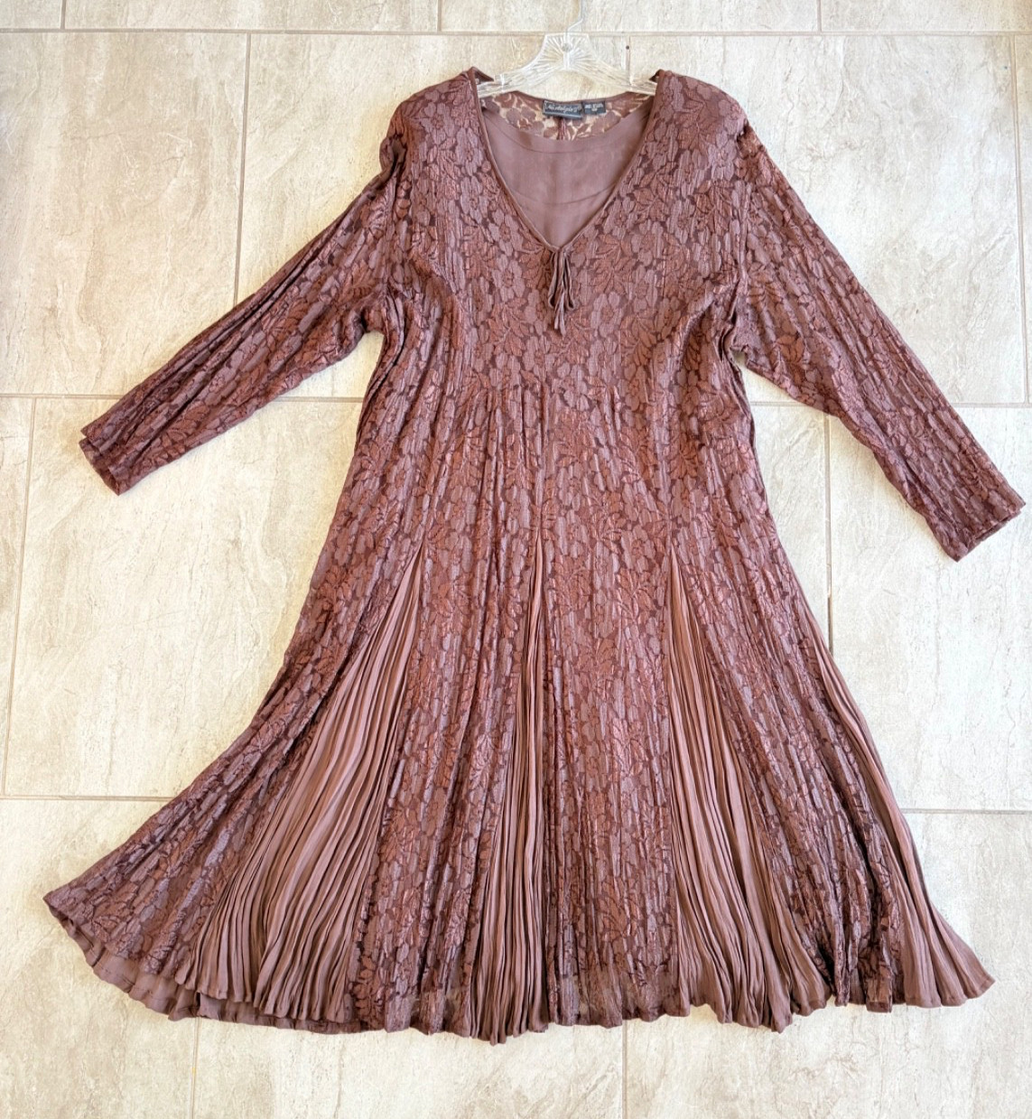 Nostalgia Vintage Dark Brown Lace Overlay Fared Flowy Dress 90s, Hippie Grunge