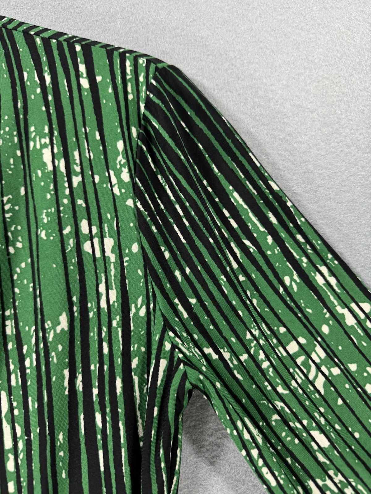 BCBG Adele Wrap Dress Amazon Green & Black Quarter Sleeve Evening Night Out Sz S