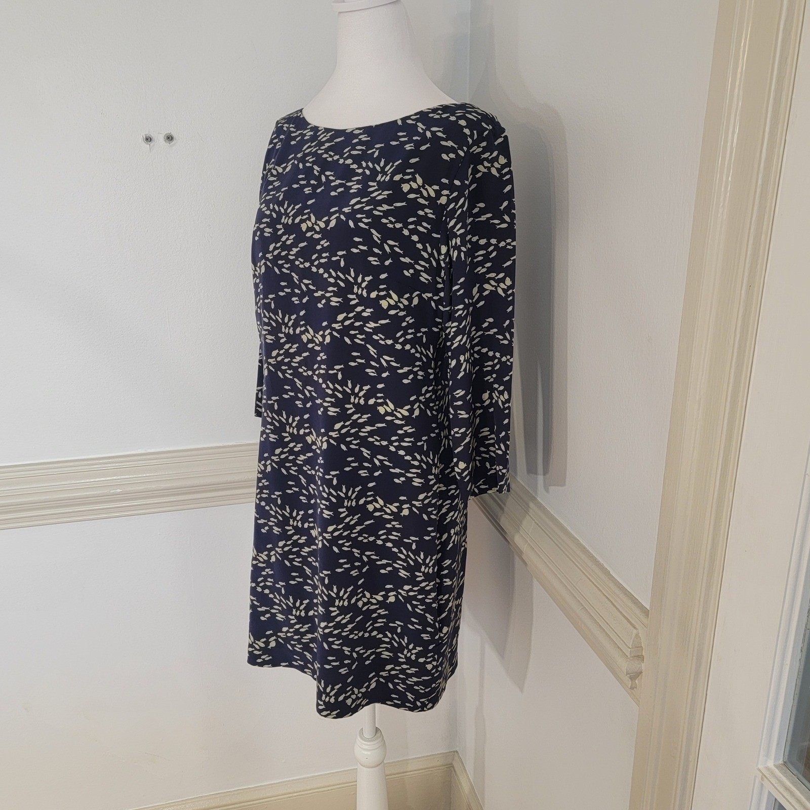 Britt Ryan 100% Silk Fish Print Shift Dress Navy 3/4 Sleeve Women’s Size 8