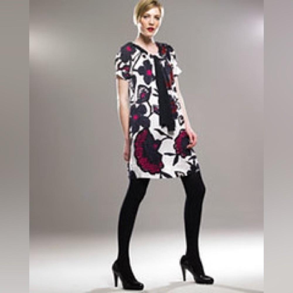 DIANE VON FURSTENBERG Morgane Floral Dress size 2
