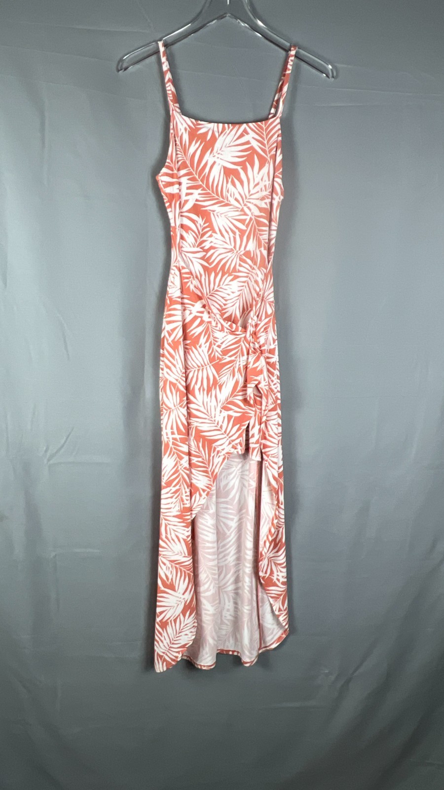 No Boundaries Wrap Skirt Tank Dress Womens Medium Coral Pink White Tropical Leaf