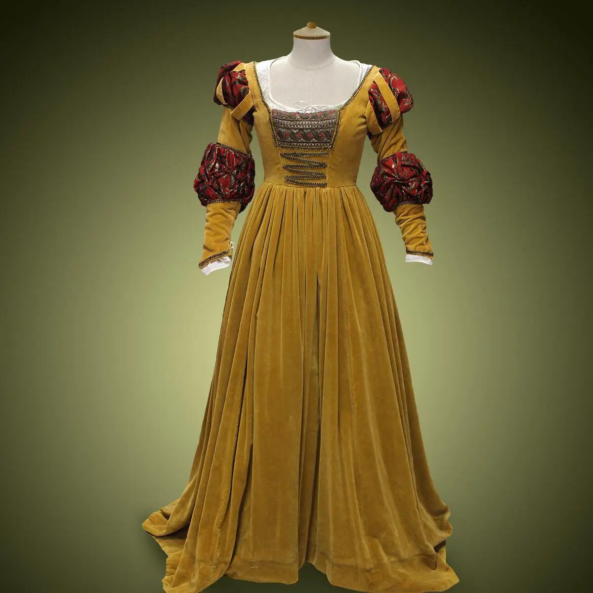 16th Century Italian Renaissance Fantasy Dress Medieval Tudor Fairy Dress