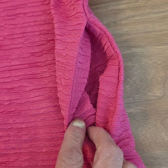 Evaless Magenta Large Textured Tunic Dress Short Sleeve Casual Shift Mini