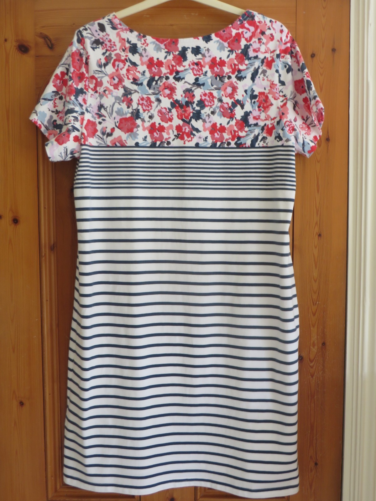 Jules tunic/dress White/red/ blue yellow Size 18