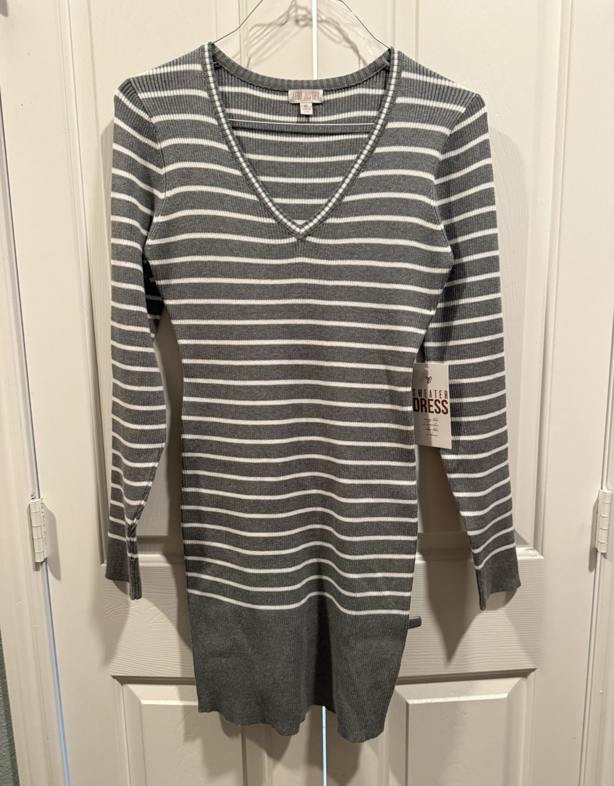 J for Justify Sweater Dress Gray/White Striped V-Neck Long Sleeve Knee XL