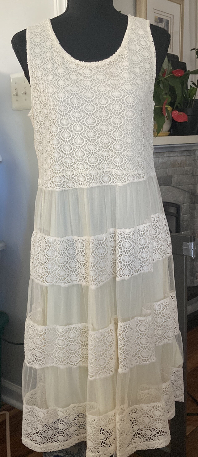 Jessica Taylor Sheer Tiered Light Yellow Crochet Lace Summer Women’s Dress Sz M