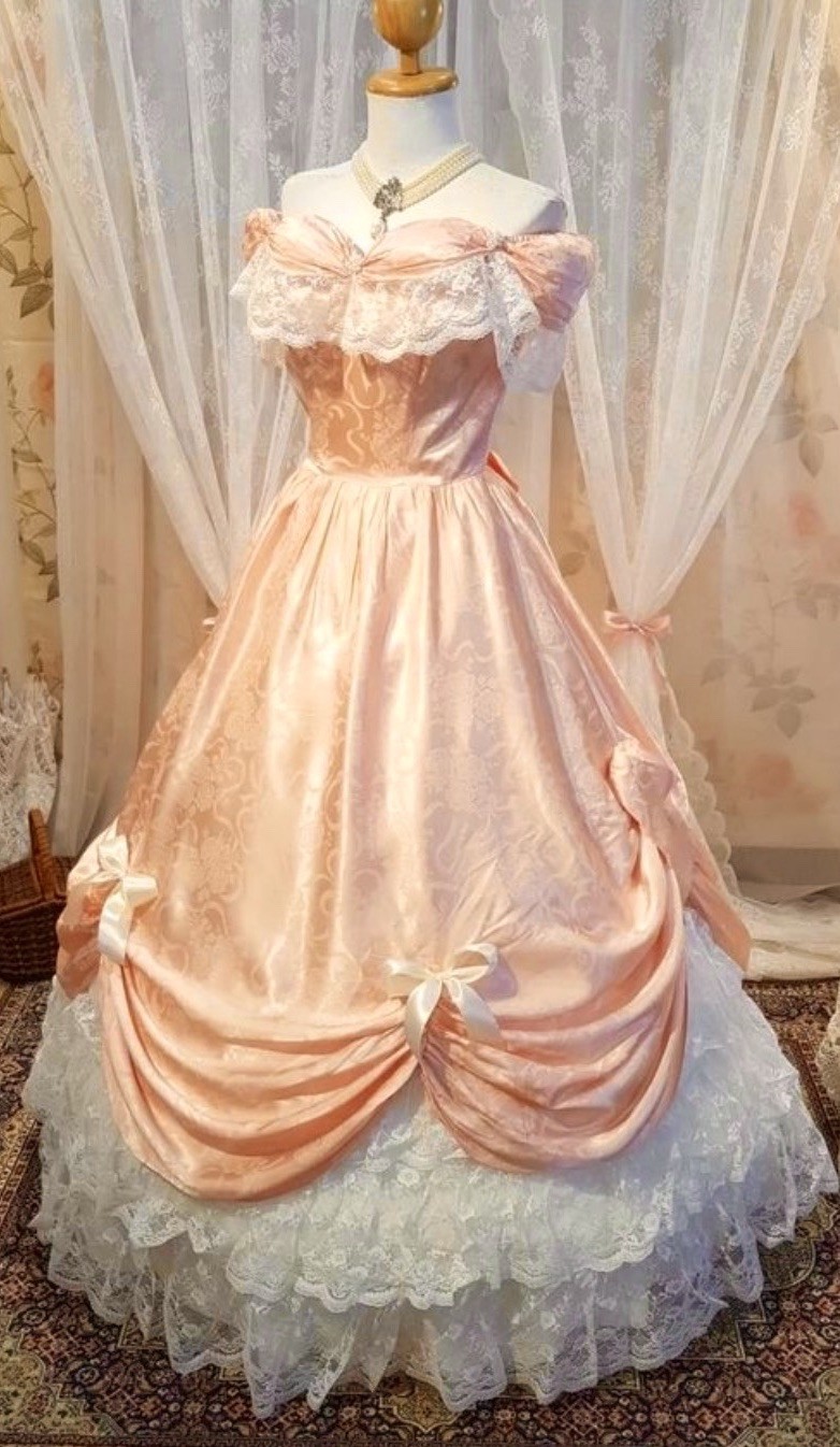 L Xl VINTAGE Victorian Southern Belle Peach White Lace Off Shoulder Ruffle Gown