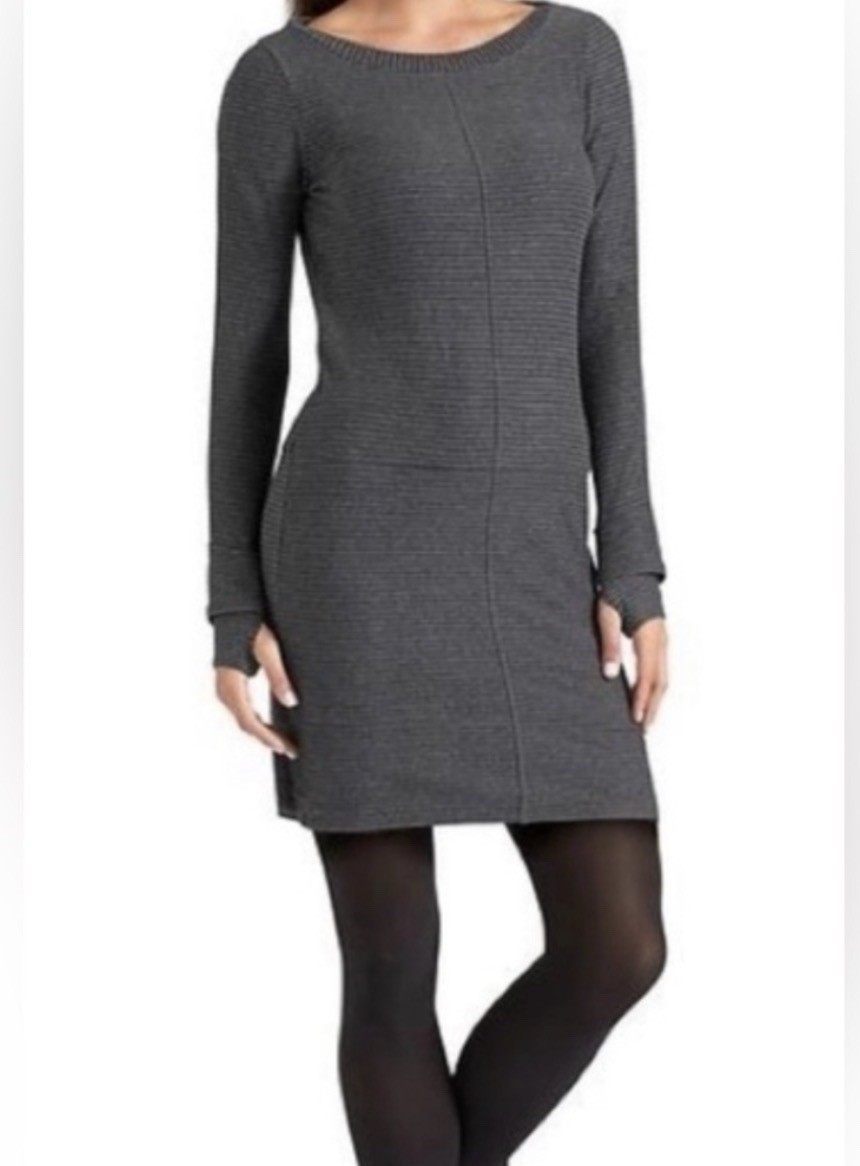Athleta Women’s Gray Striped Knit Boat Neck Shift Dress Long Sleeve S