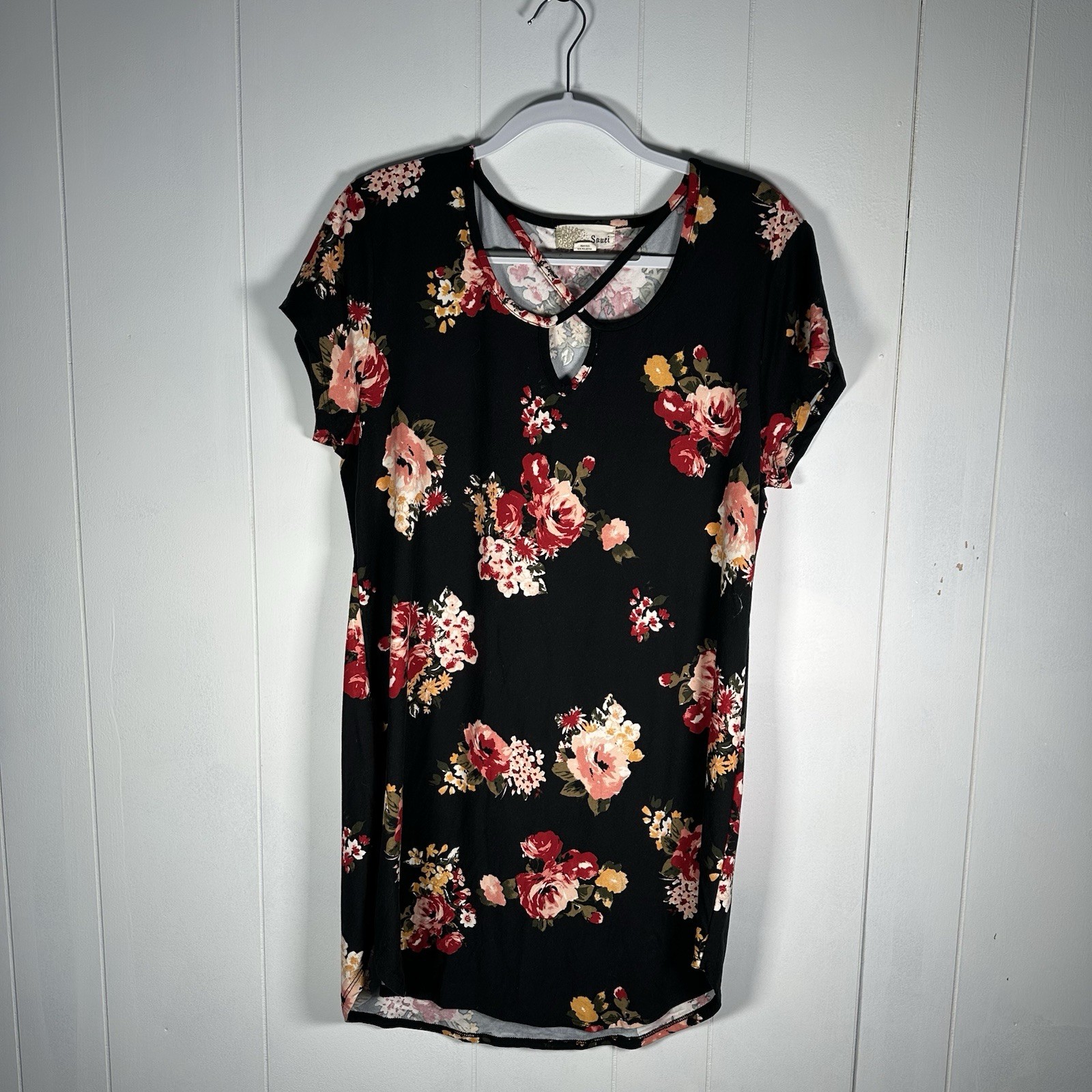 Sauci Women’s XL Black Floral Dress Keyhole Neck Short Sleeve Casual