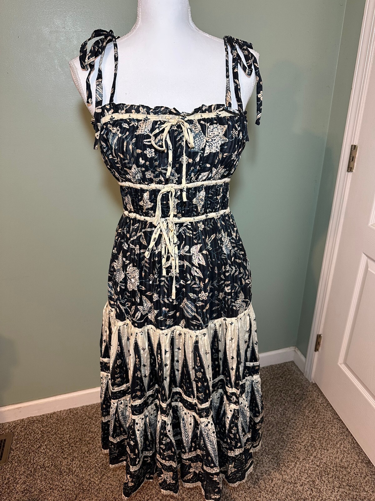 Ulla Johnson Indah Smocked Bodice Floral Midi Dress Black Cream Sz 4