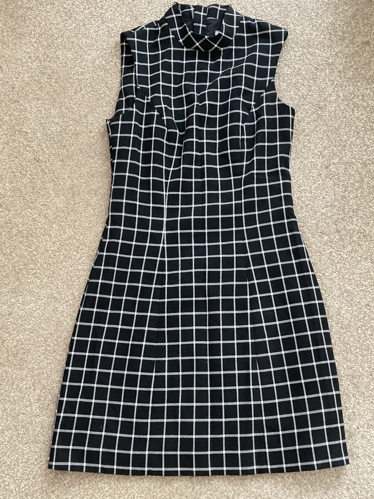 UK Size 6 EUR 34 H&M Black and White Checked Lined Dress