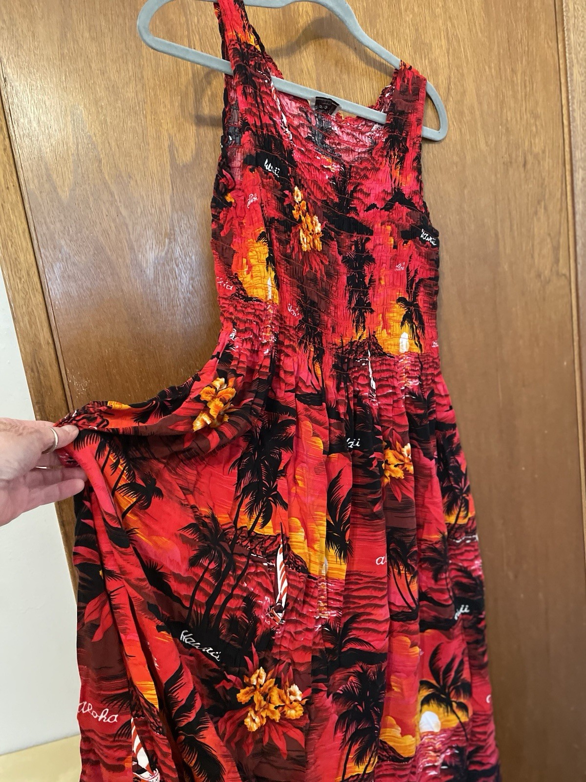 Aloha Hut Hawaii One-Size Red Floral Pull On Long Hawaiian Dress