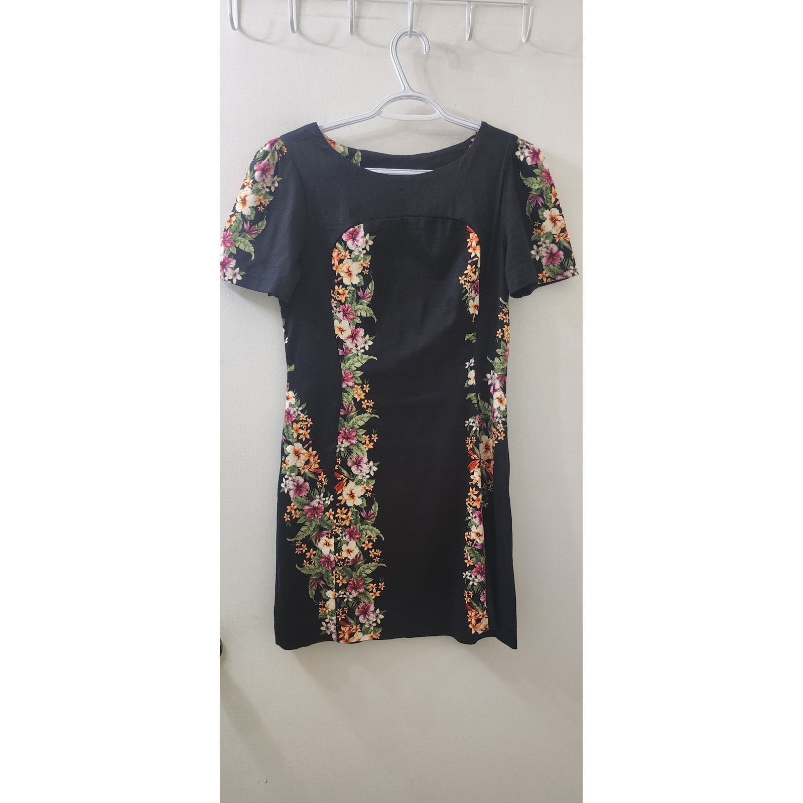 FARM Rio Black Tropical Floral Border Print Mini Dress Short Sleeve Sheath