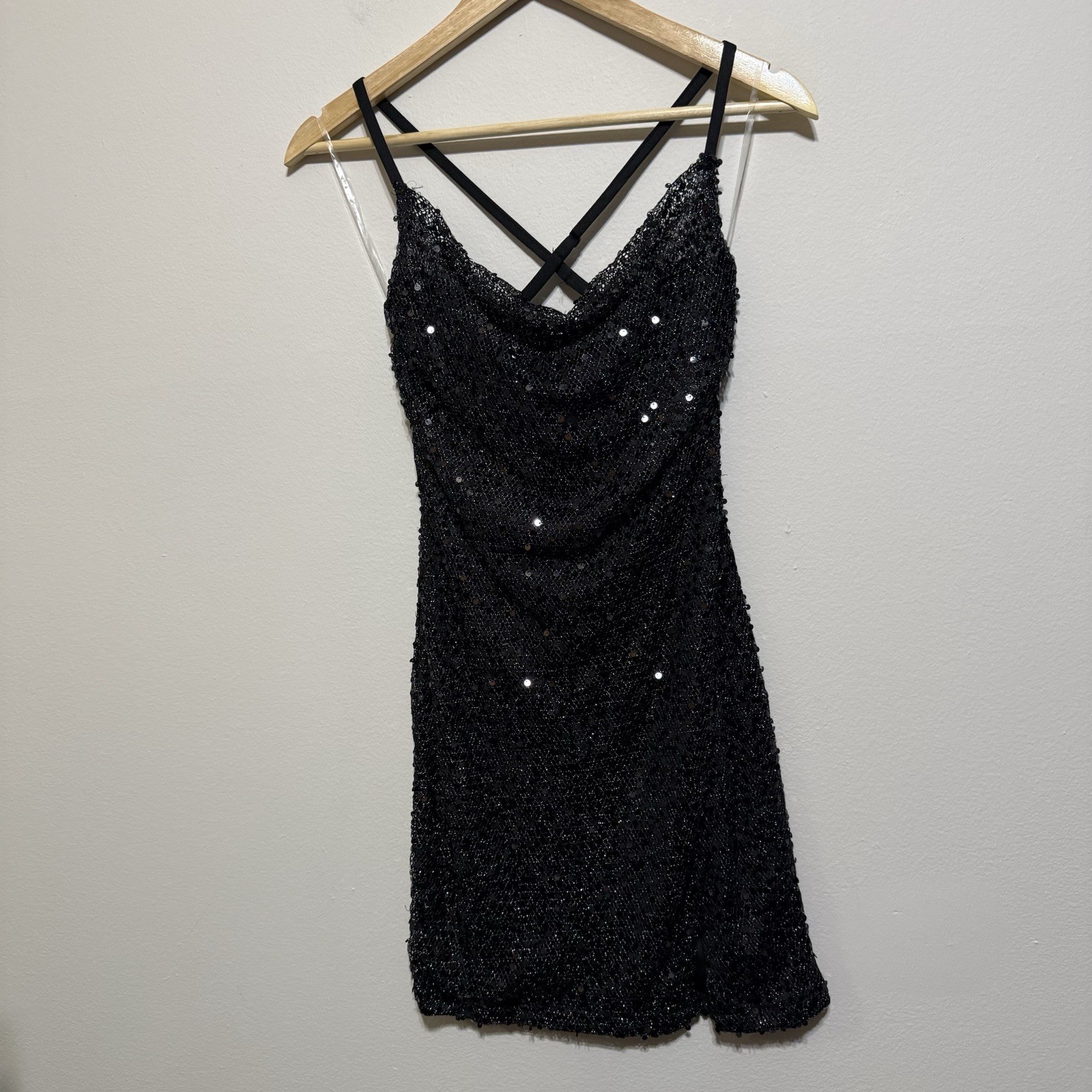Madden Girl Black Sequin V-Neck Strappy Bodycon Mini Dress Party Size S