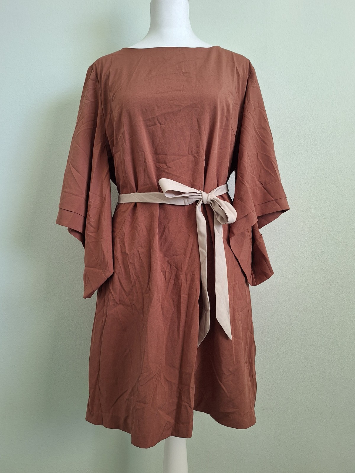 October Sky Womens Dress Brown Kimono Sleeve Open Back Lined No Belt Size M? 5
