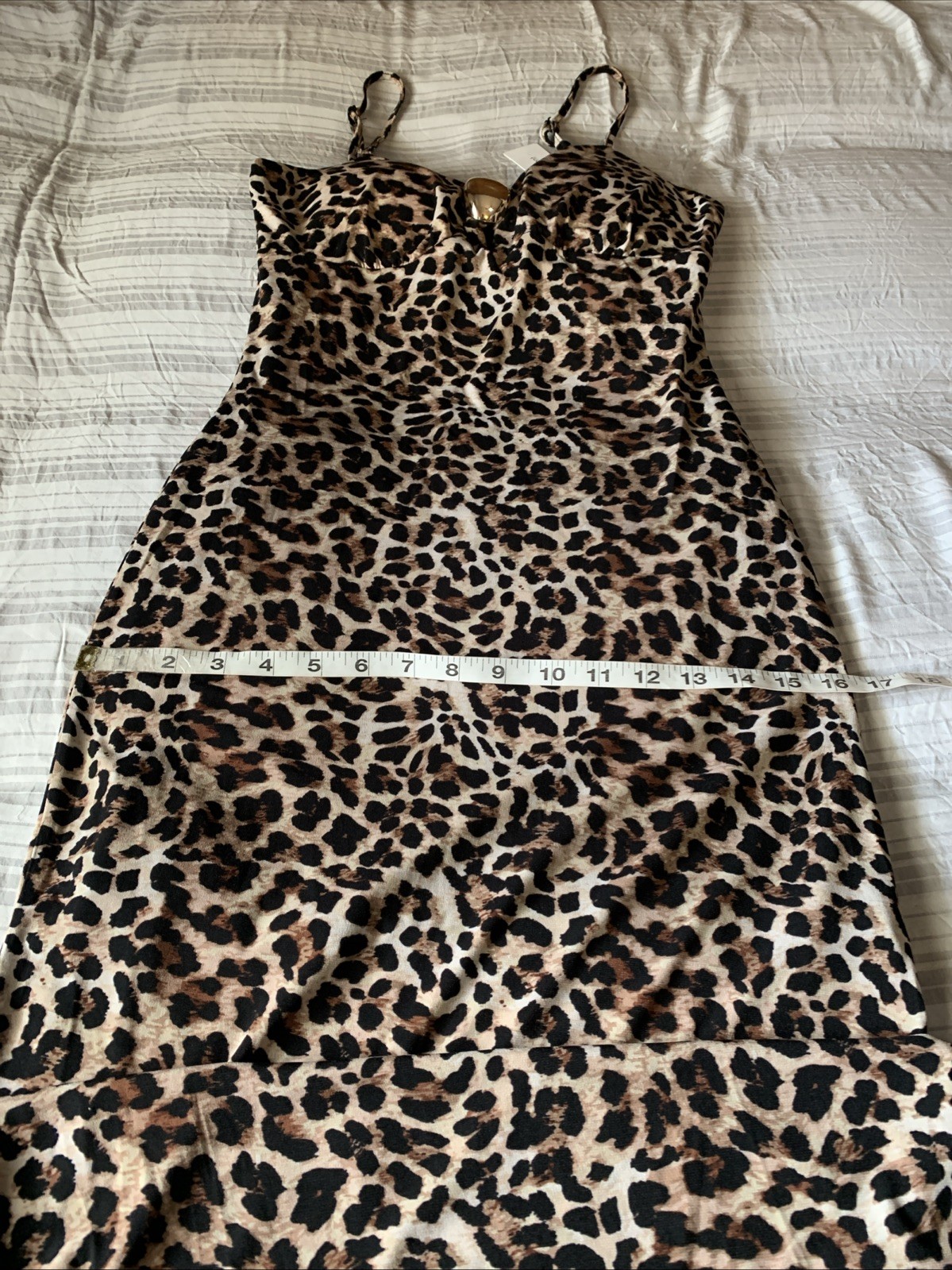 New NO COMMENT Medium Animal Print Stretch Lined Dress Side Slit CUTE gold