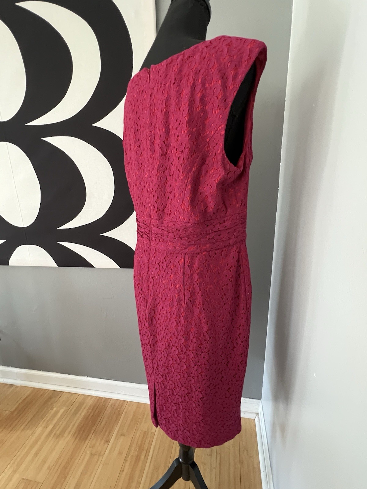 Coldwater Creek Embroidered Lace Sleeveless Sheath Dress Raspberry 39″L Size 14