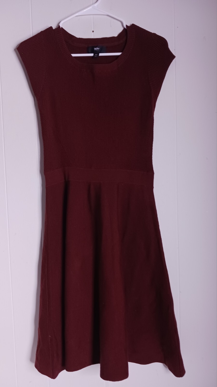 Mossimo Dark Red Cap Sleeve Knit Dress Women’s Size M
