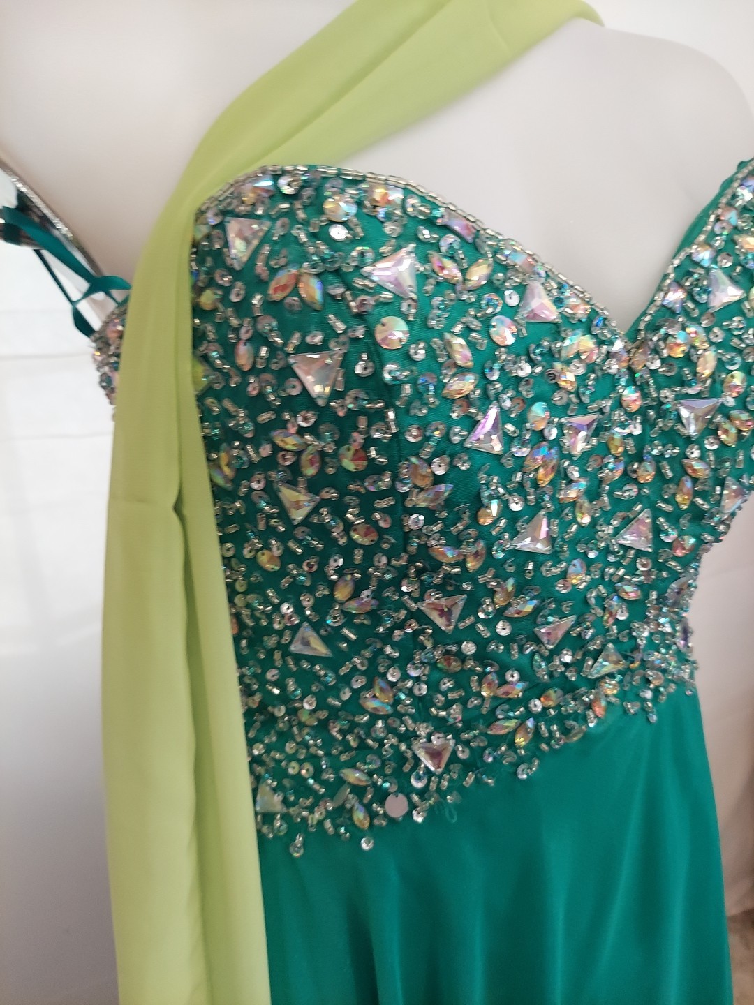 Morilee Green GemOpenback Size11/12 Gembust prom dress