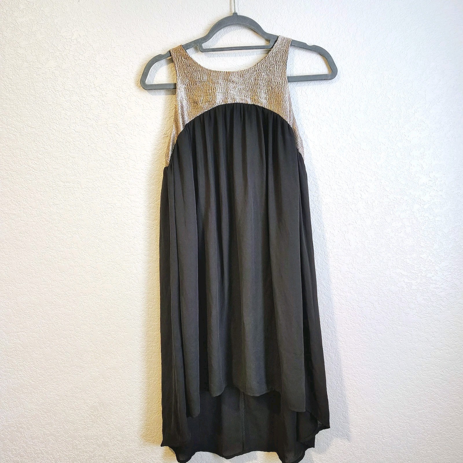 Needle & Thread Size Small Holiday Party Dress Black Gold Sheer Keyhole Hi Low