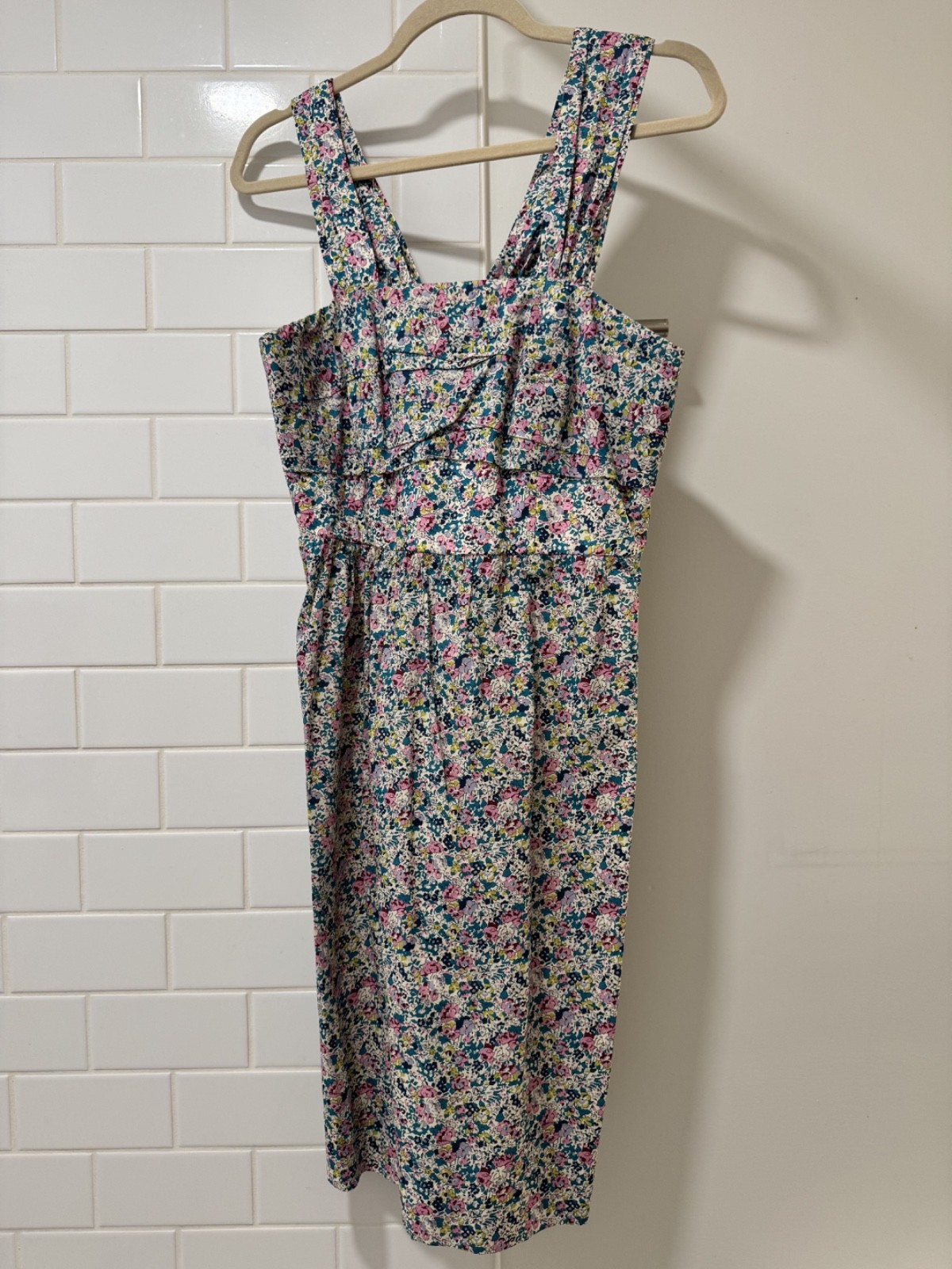 JCrew Dress 6, Liberty fabric, ruched bodice and straps, excellent condition