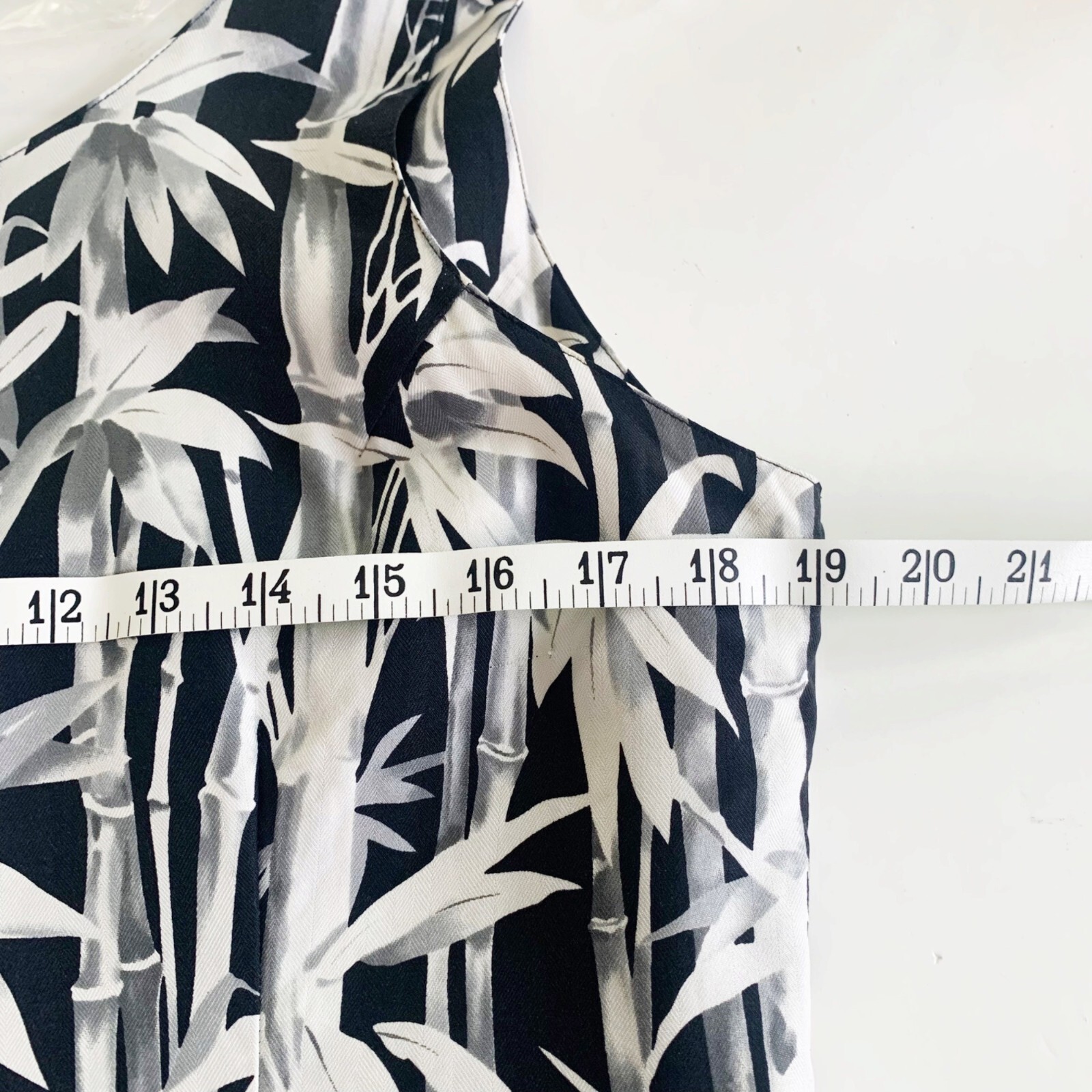 Vintage Womens Large Pineapple Moon 100% Silk Black/Gray Bamboo Print Mini Dress