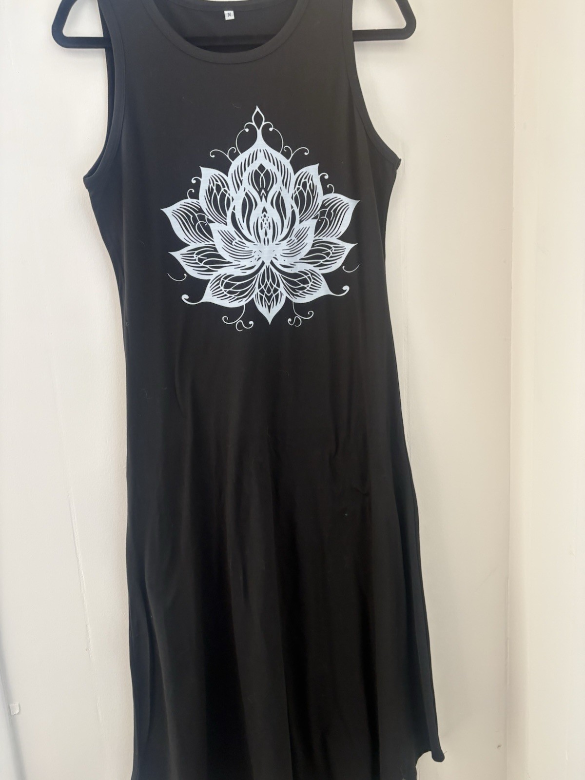 Women’s Black/White Lotus Graphic Print Maxi Tank Dress S Round Neck Sleeveless