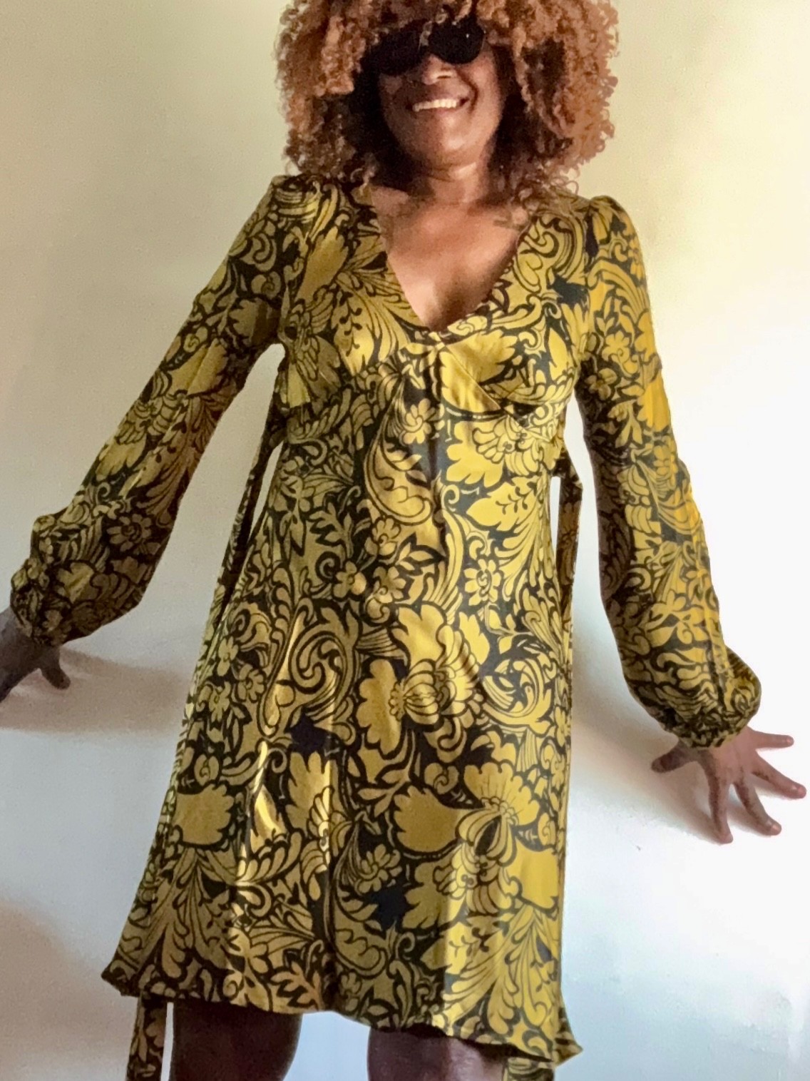 GHOST LONDON YELLOW & BLACK FLORAL PRINT LONG SLEEVES MIDI DRESS SIZE: LARGE