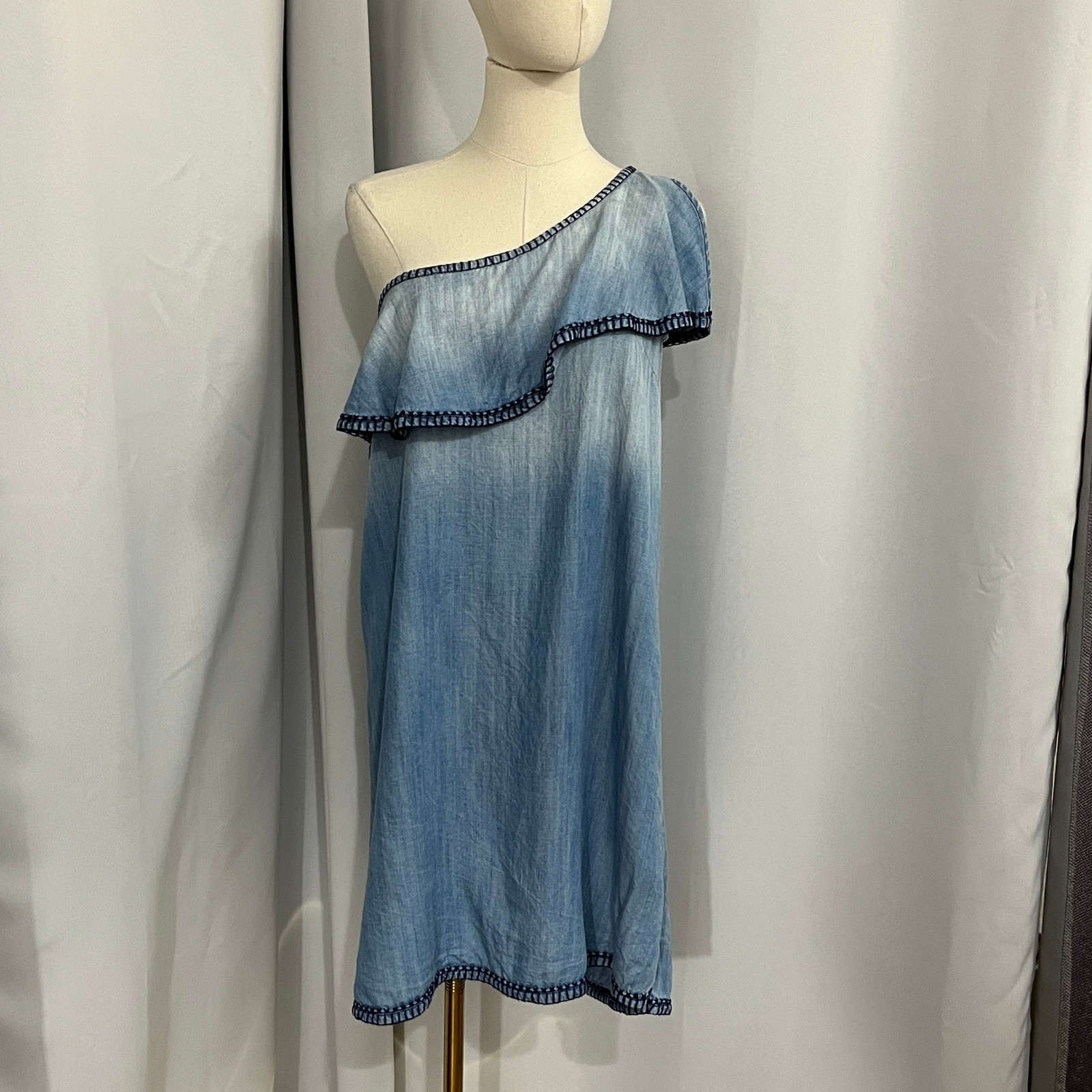 Cloth & Stone Chambray One Shoulder Dress Ruffle Women S Blue Shift Boho Coastal