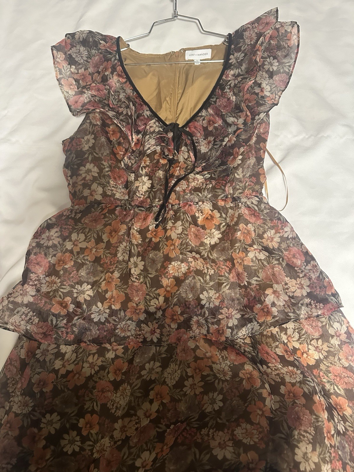 Lost + wander botanique floral long dress ruffle tiered v-neck short sleeve MD