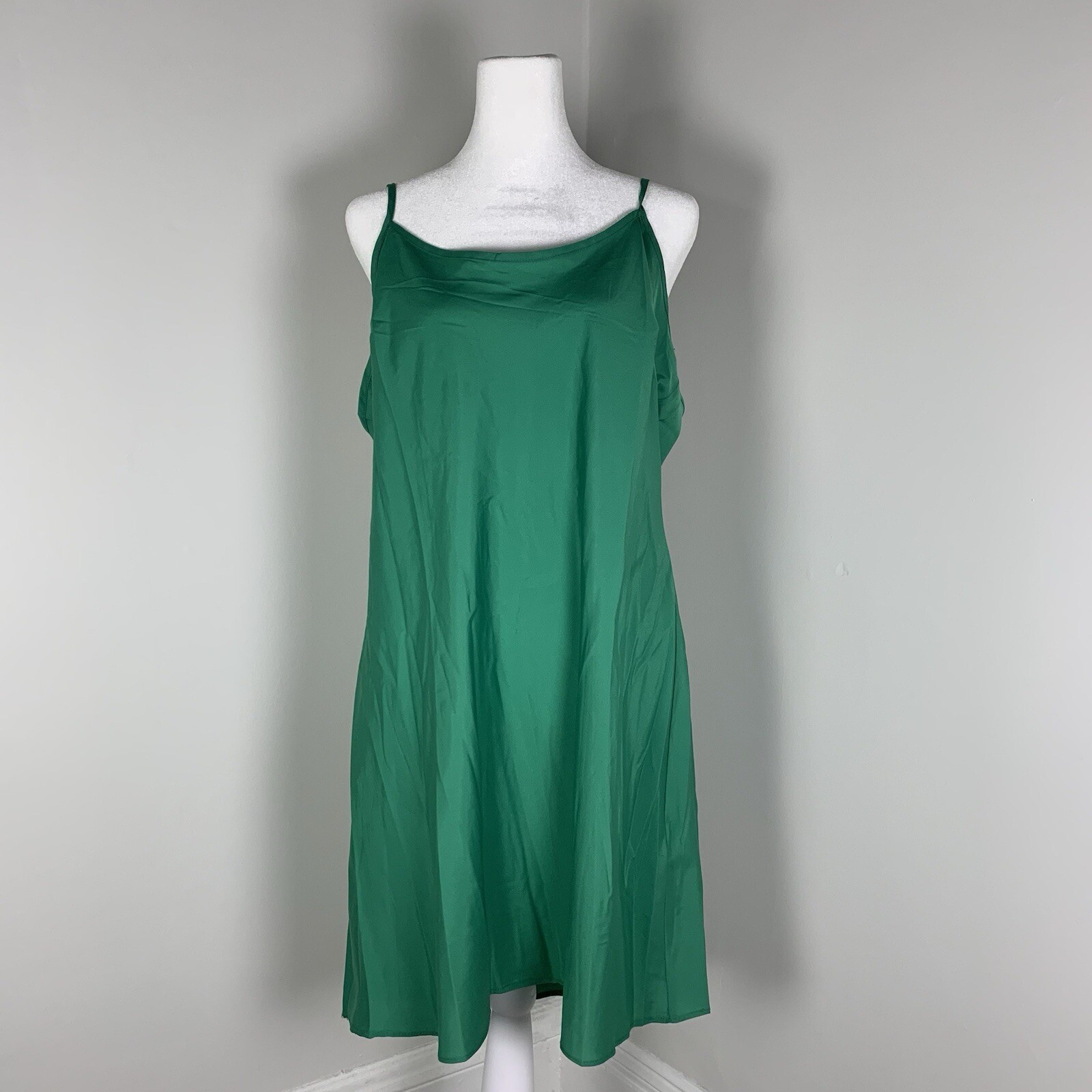 Nanette Lepore Satin Slip Dress Kelly Green Spaghetti Straps Lightweight Size 14