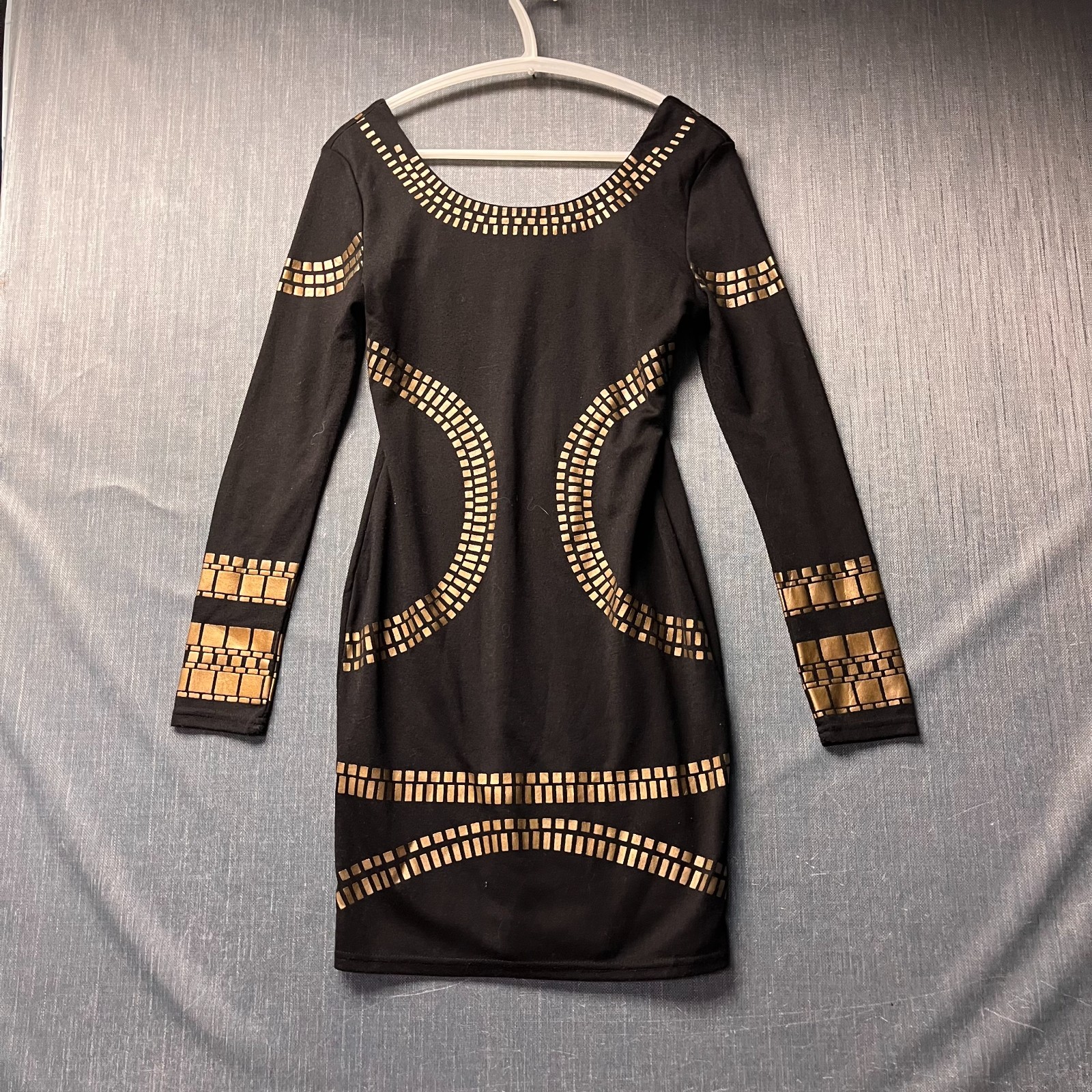 Miusol Women’s Dress Size M Black Gold Studded Geometric Long Sleeve Bodycon