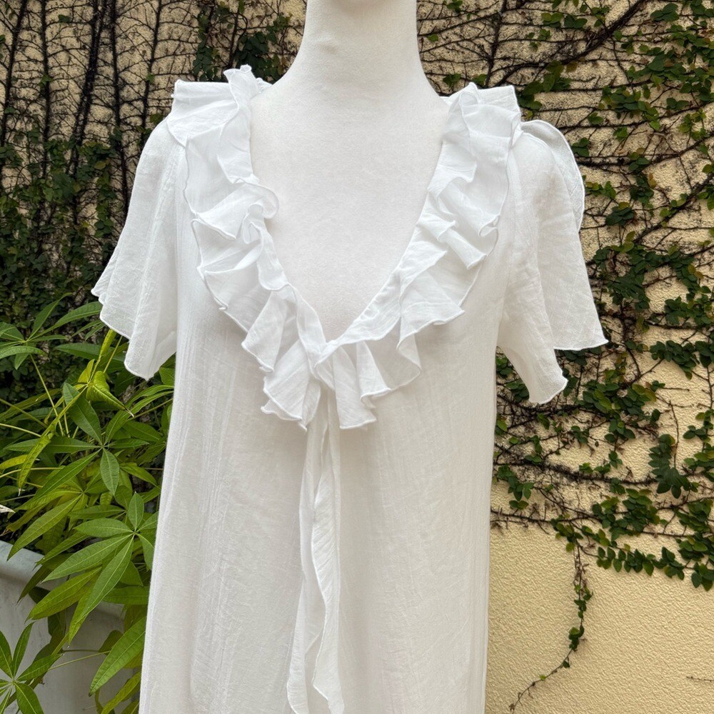 Linda Lundstrom white maxi ruffles light cotton dress