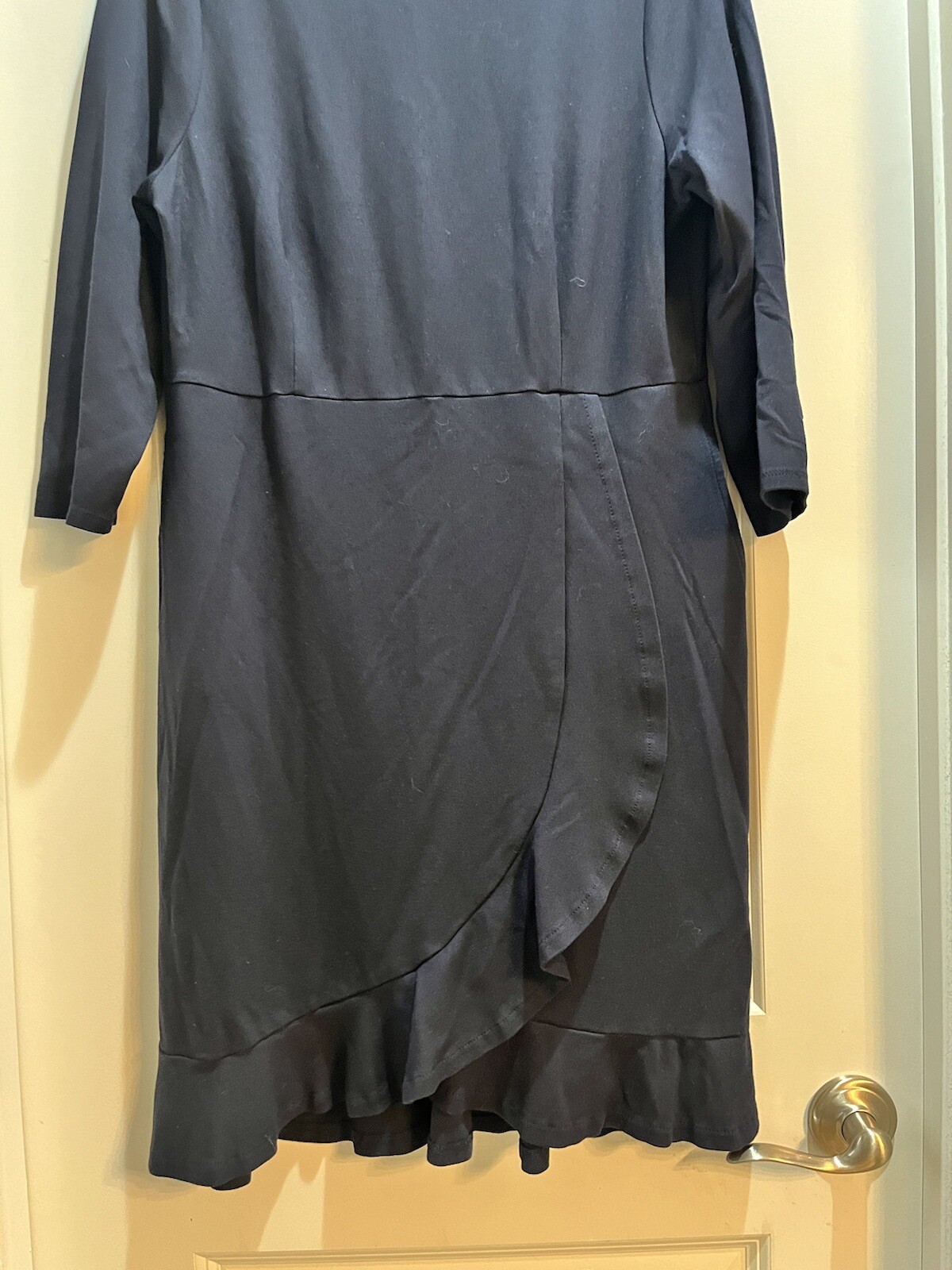 J Jill Ponte Jersey Dress Medium Navy Blue Ruffle 3/4 Sleeve Slide Pockets