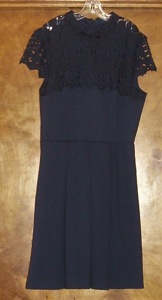 Sequin Hearts Junior Size 5, Lace Top High Neck Cap Sleeve Cocktail Dress Navy