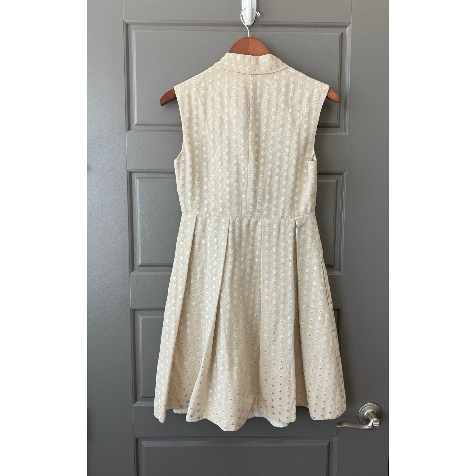 Lela Rose Sleeveless dress size 4