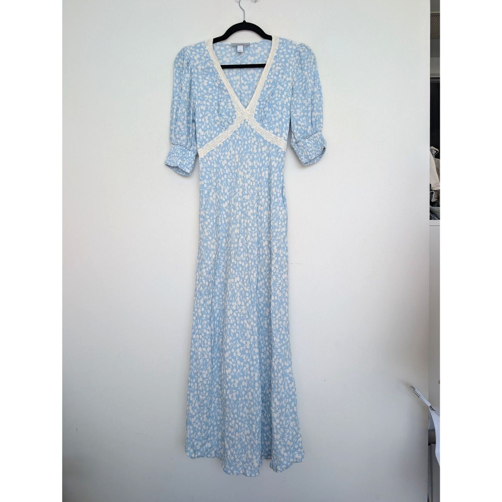 Rixo for Target Blue Babydoll Floral V Neck Puff Sleeve Maxi Dress Sz 6 Peasant