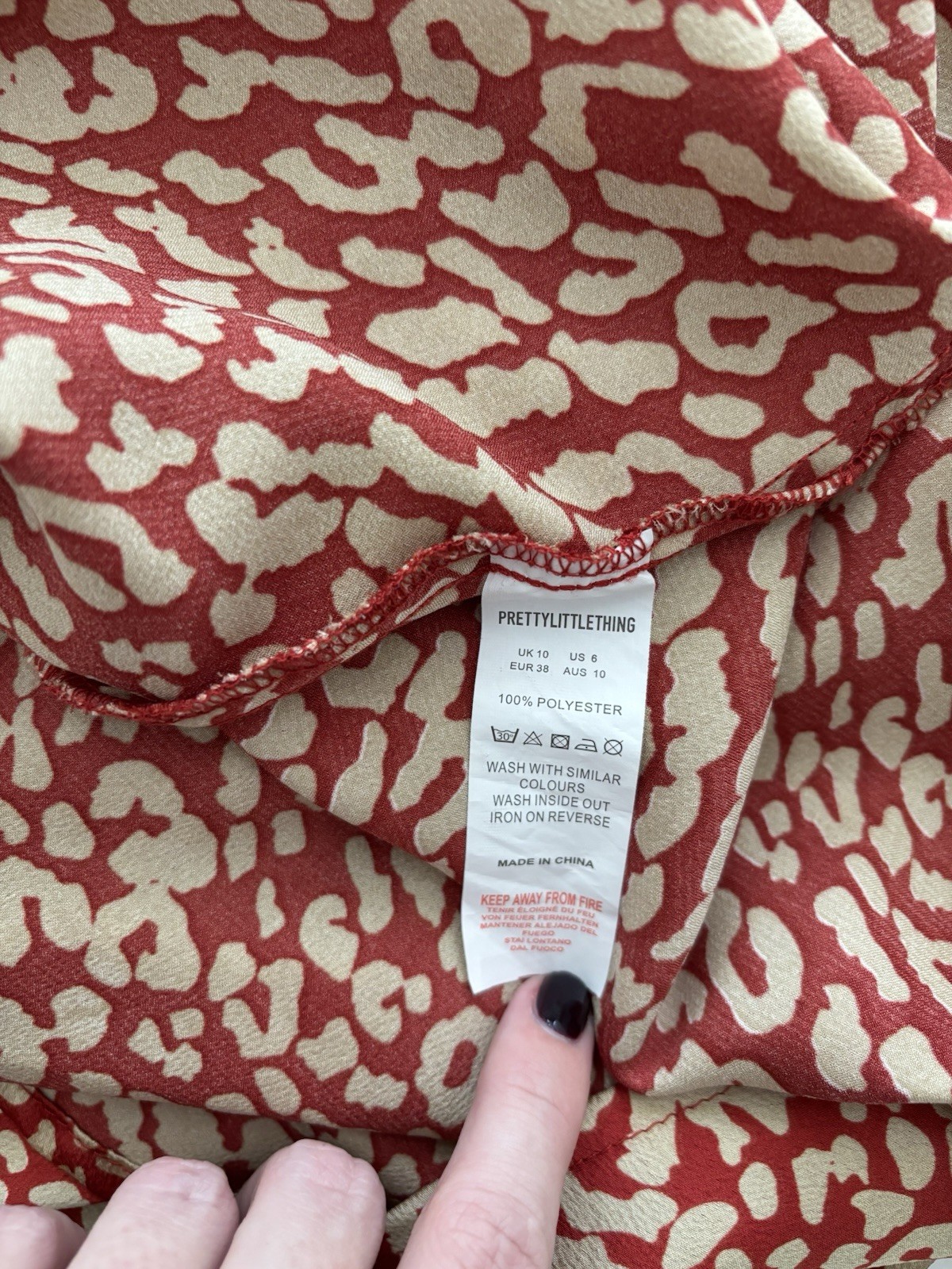 PrettyLittleThing Red Leopard Print FishTail Midi Dress – Size 6