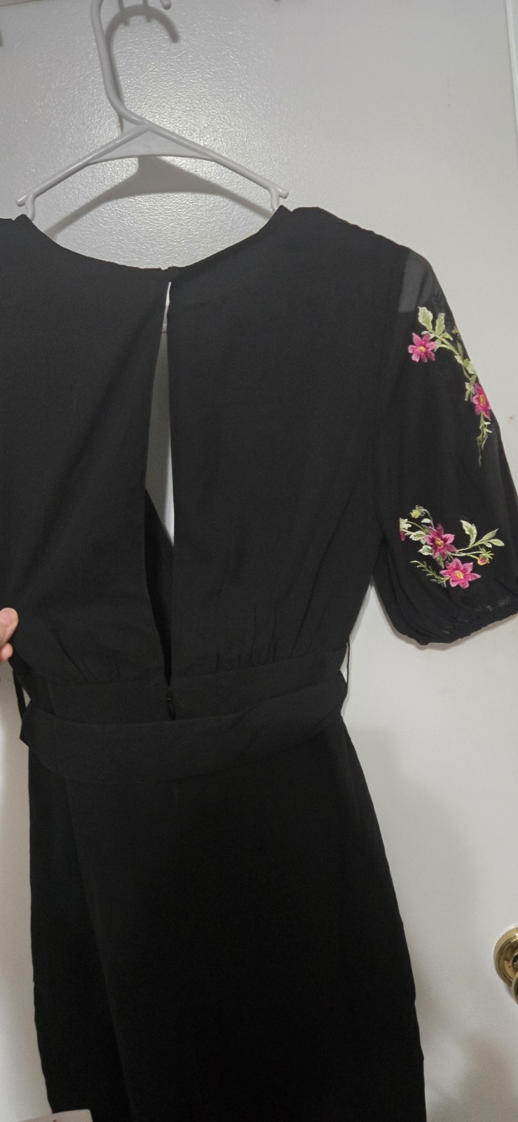 ASOS DESIGN Black Floral Embroidered V-Neck Puff Sleeve Mini Dress US 4